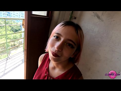 ❤️ Studentessa sensuale succhia uno sconosciuto nell'Outback - Sborra sulla sua faccia ️ Slutsal it.hentaisea-com.ru ️❤