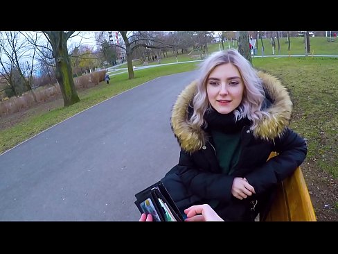 ❤️ Ingoia la sborra calda di uno sconosciuto per soldi - pompino nel parco di Eva Elfie ️ Slutsal it.hentaisea-com.ru ️❤